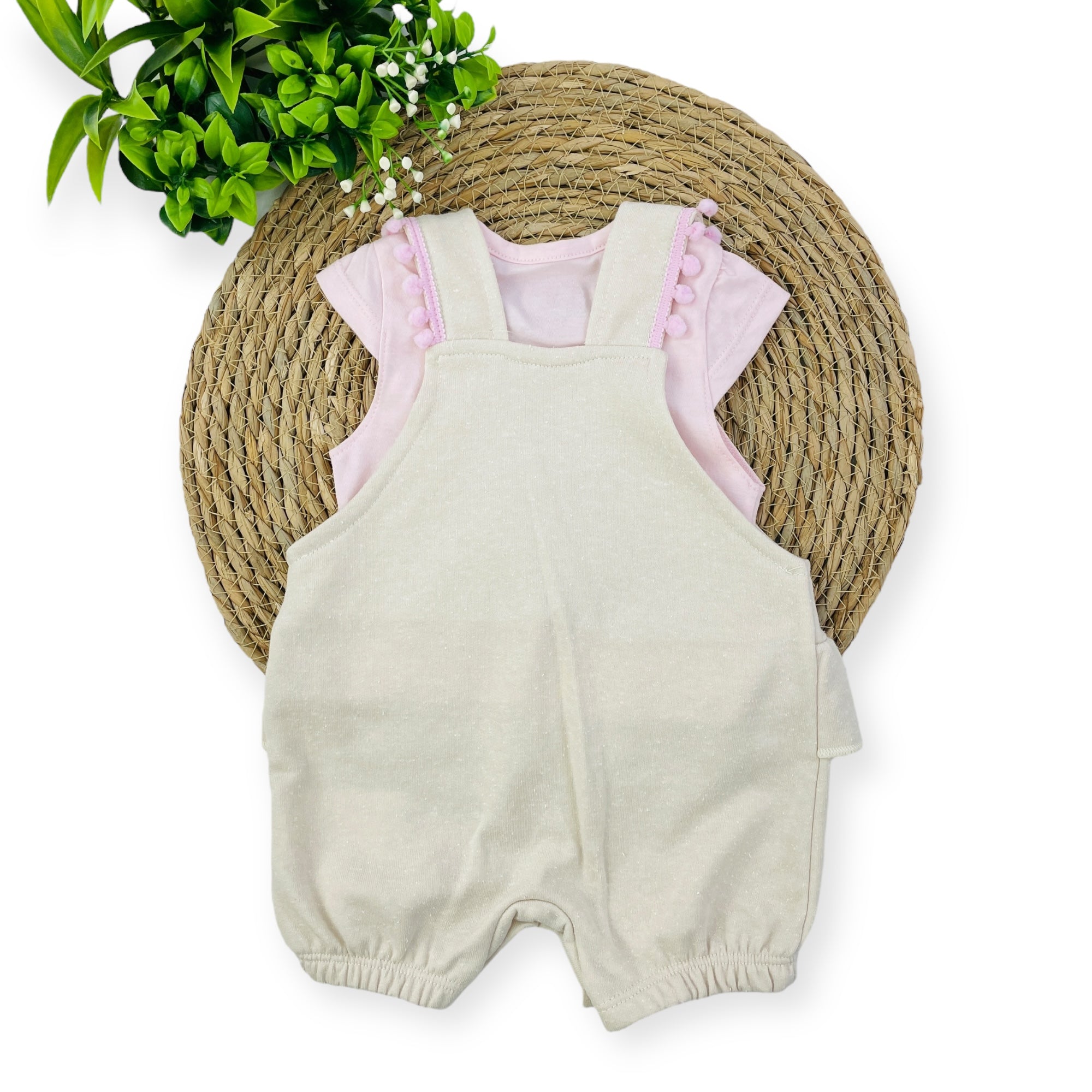 Conjunto Presente De Anjo Bebê Menina Jardineira Coelha