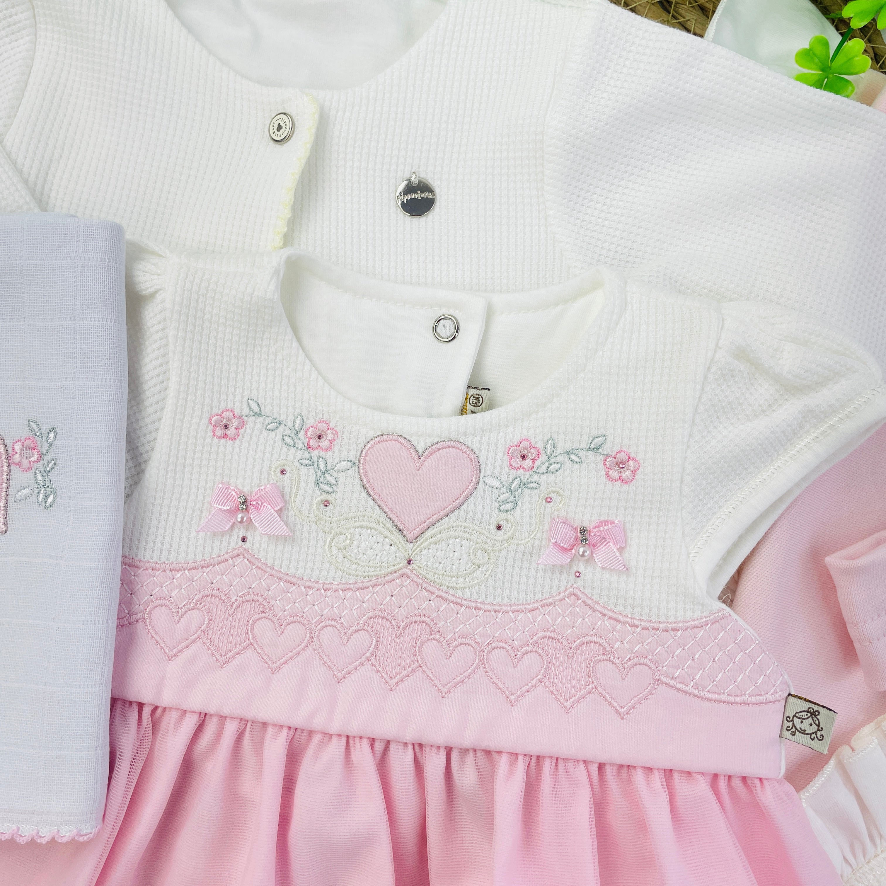 Saída De Maternidade Pipoquinhas Baby Menina Vestido Tule Coração 5 Peças