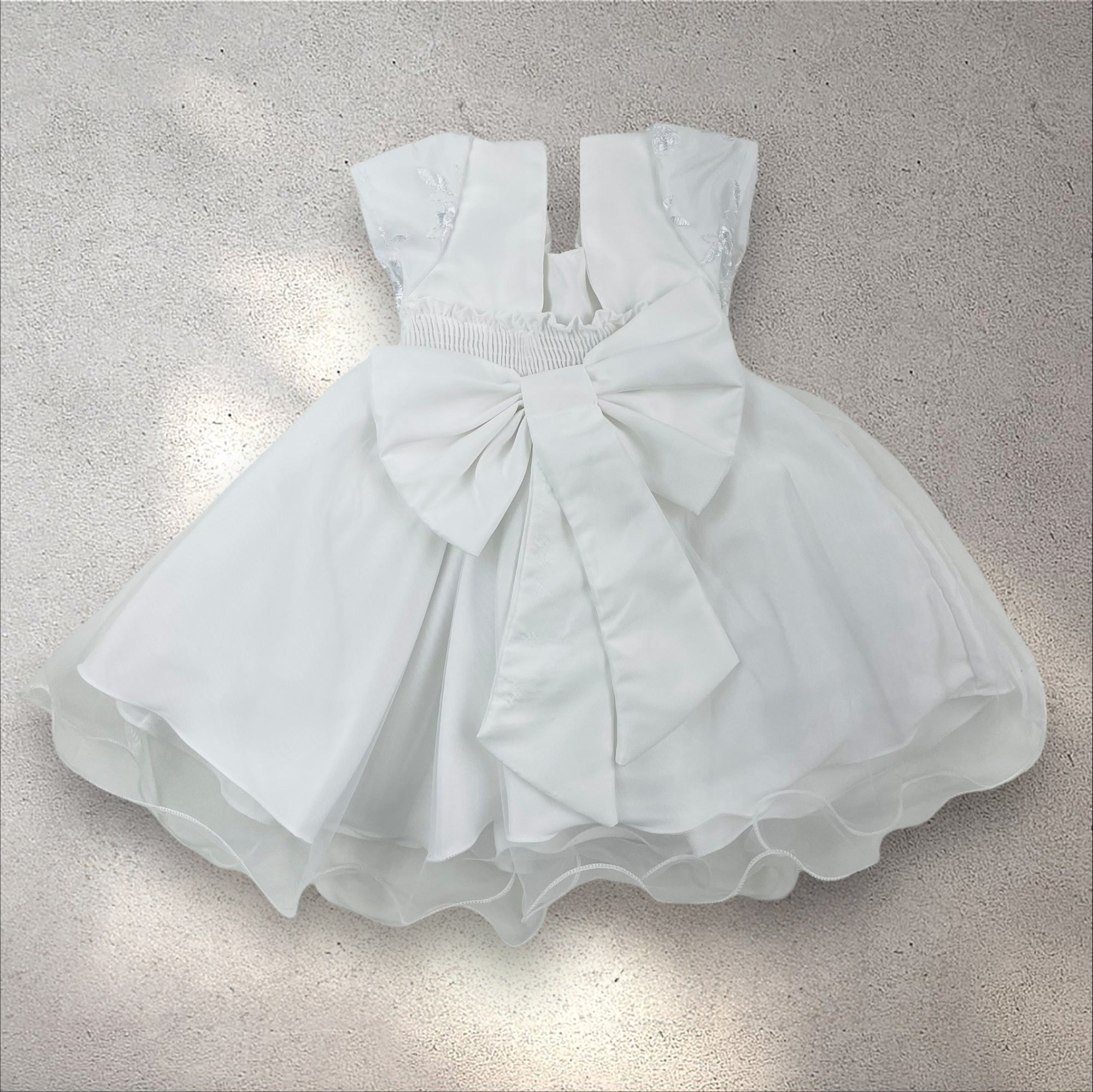 Vestido Giovanella Tule com Cinto De Perolas