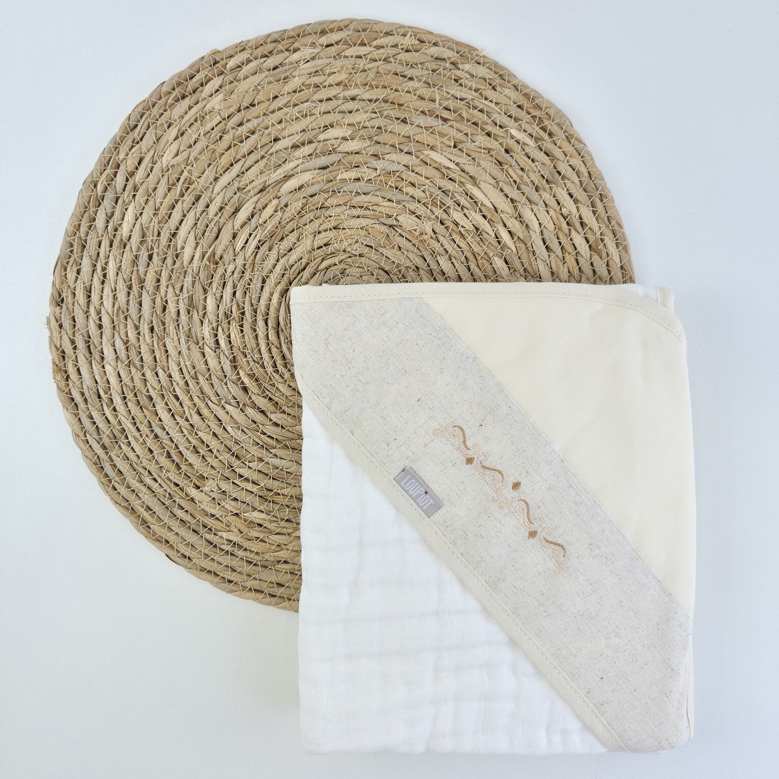Toalha Soft Loupiot Nature Bordada 85 X85 Cm