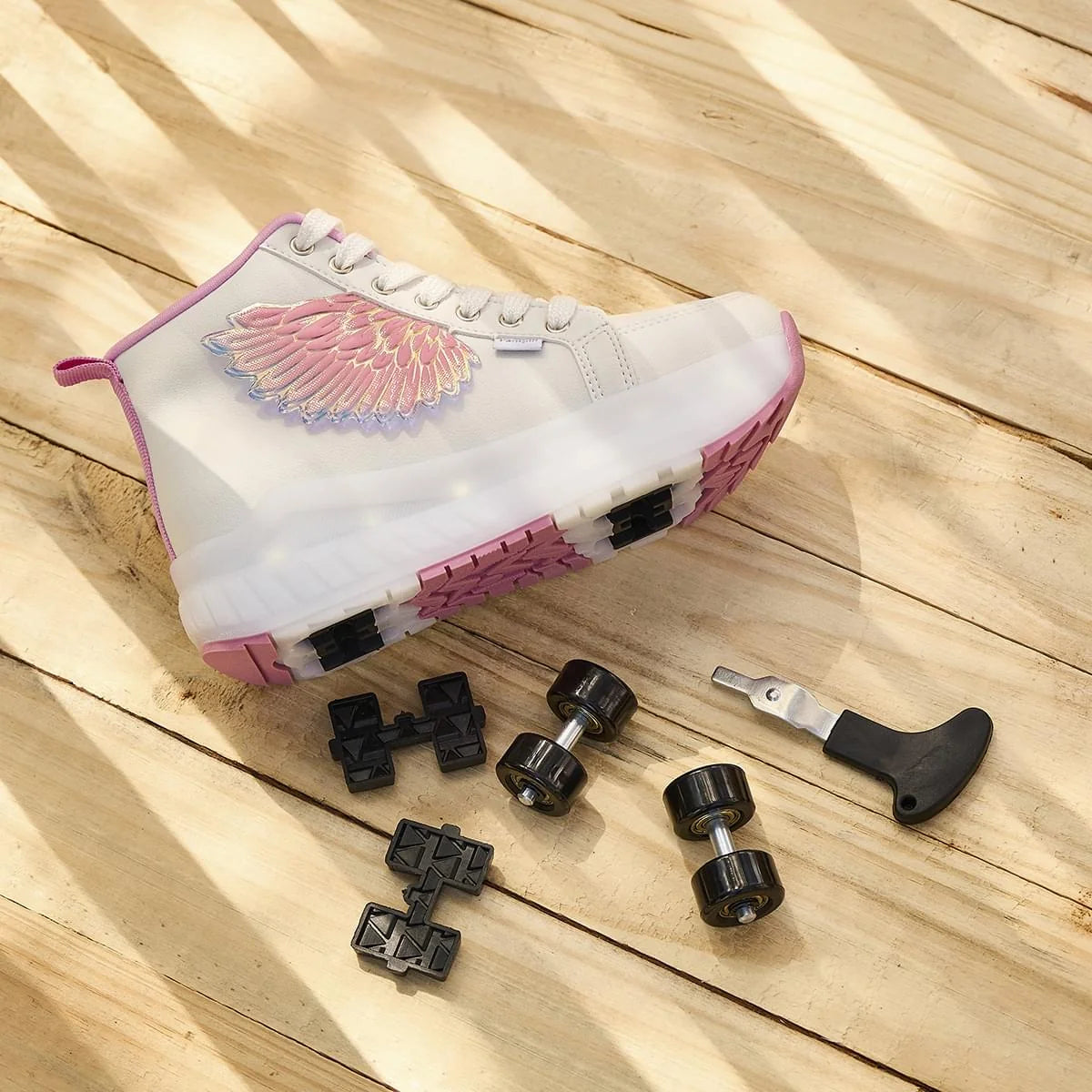 Tênis Infantil Menina Pampili Fly Cano Médio Rodinhas Led Asas 3D