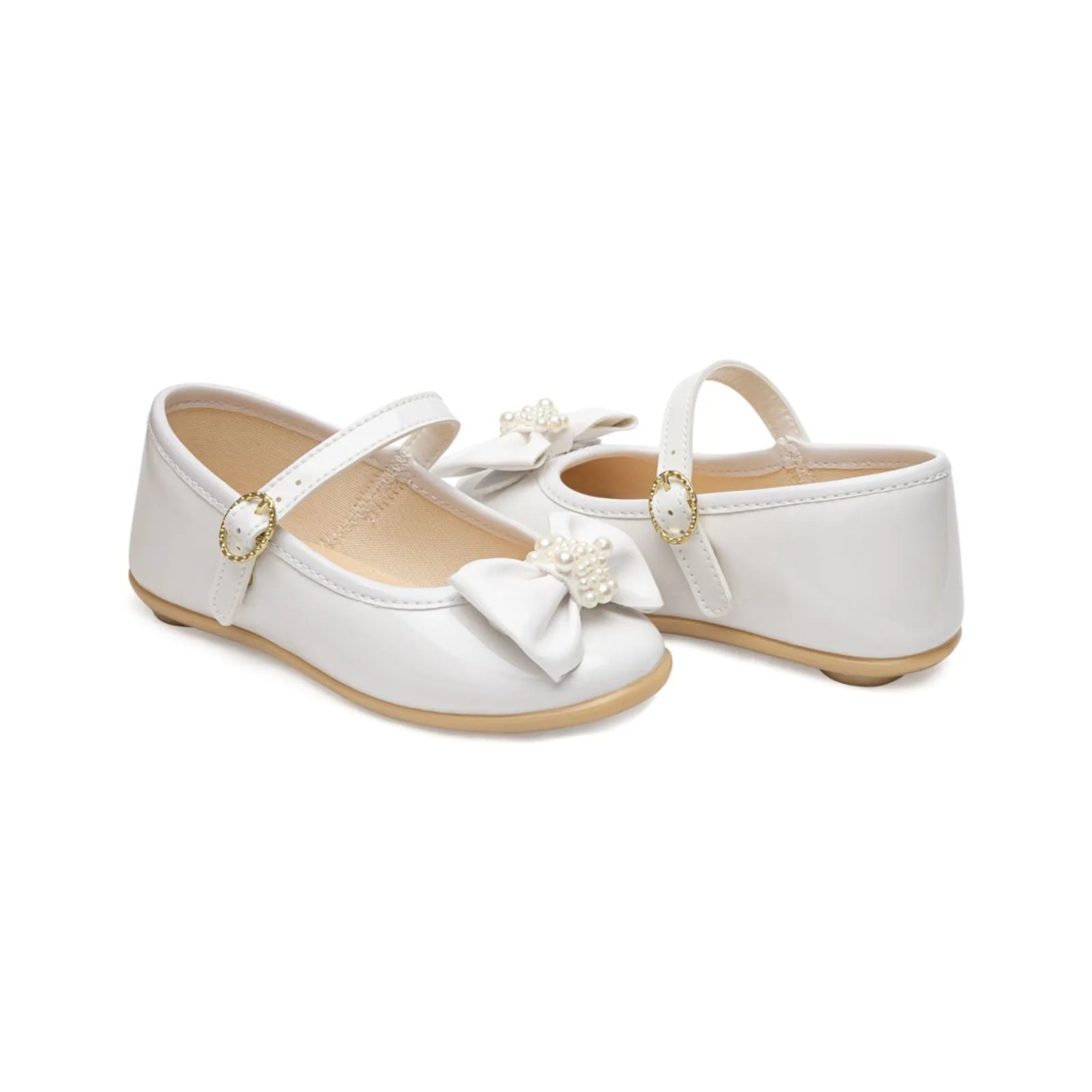 Sapatilha Pimpolho Verniz Branco com Laço e Pérolas – Elegância para os Primeiros Passos