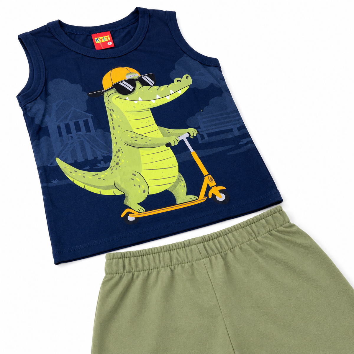 Conjunto Infantil Masculino Kyly Jacaré no Patinete Regata e Bermuda