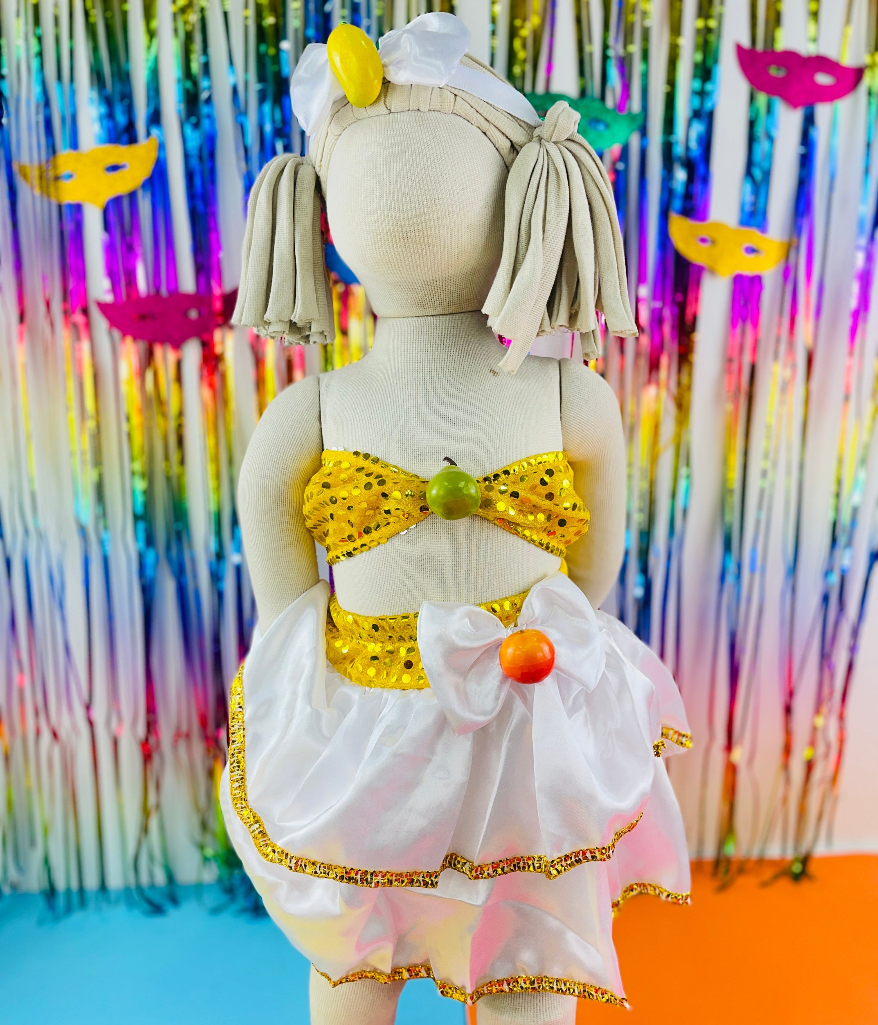 Fantasia V Curvelo Baiana Dourada