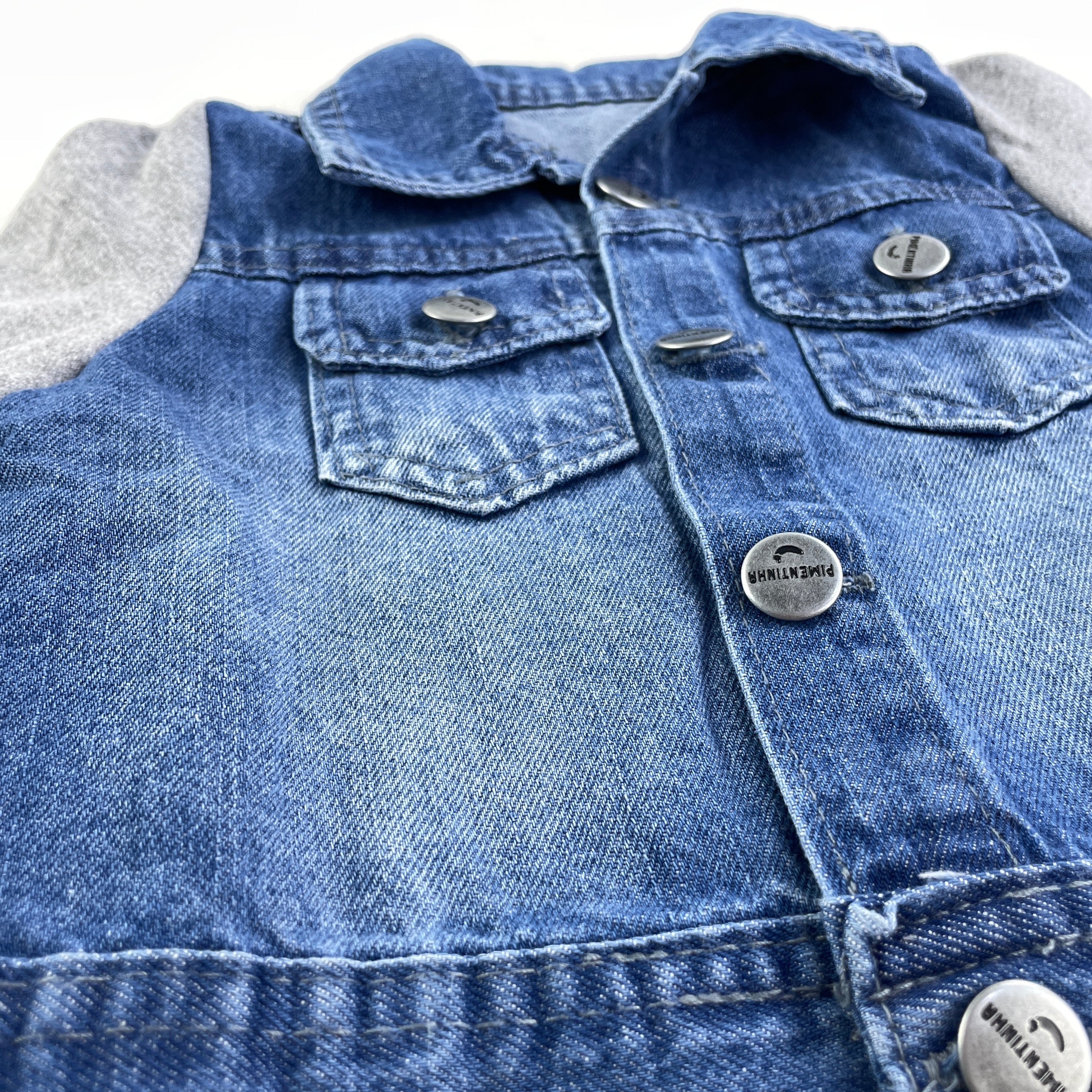 Jaqueta Jeans Infantil com Manga Moletom Conforto