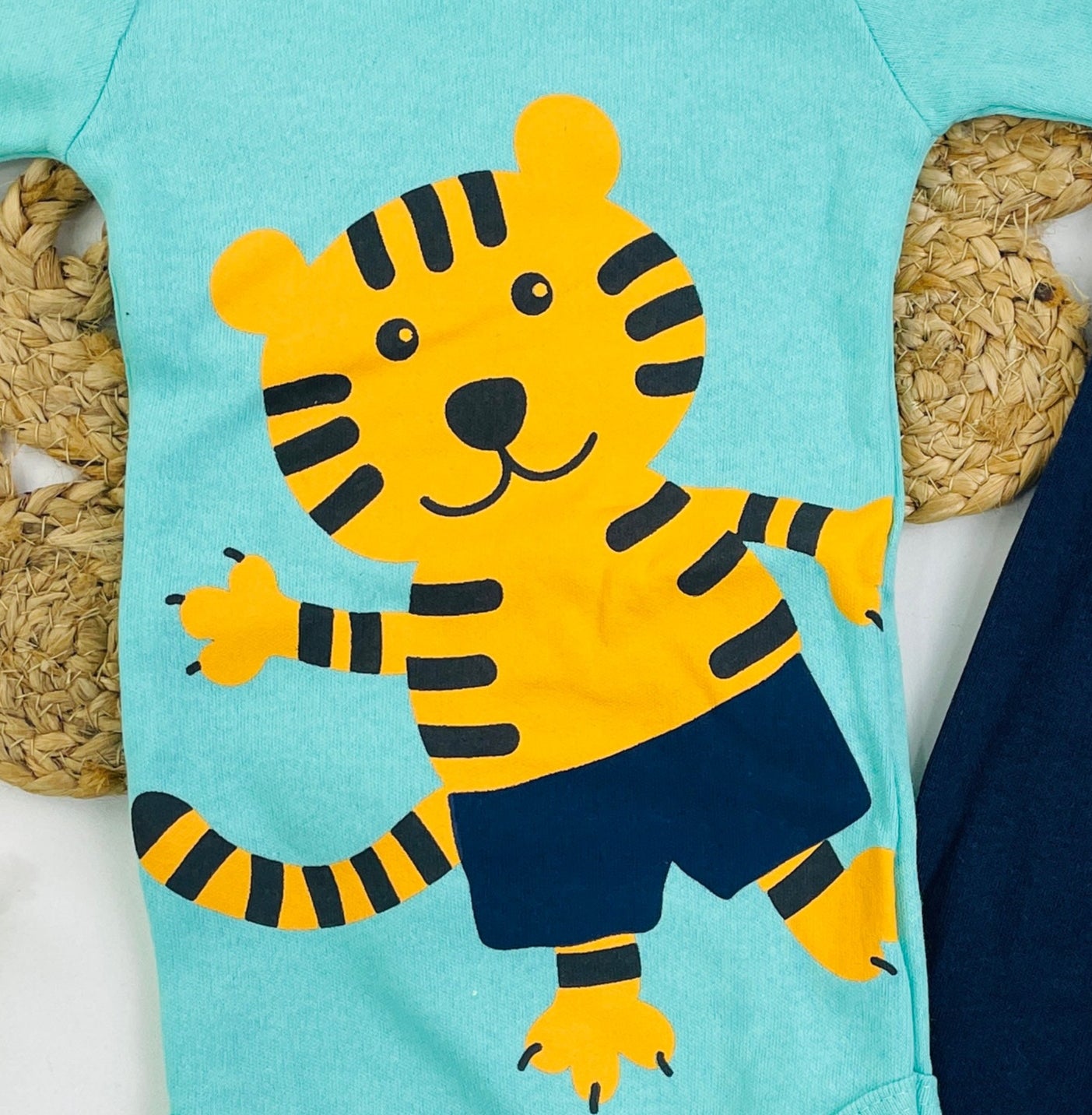 Conjunto Tigre Body Manga Longa e Calça