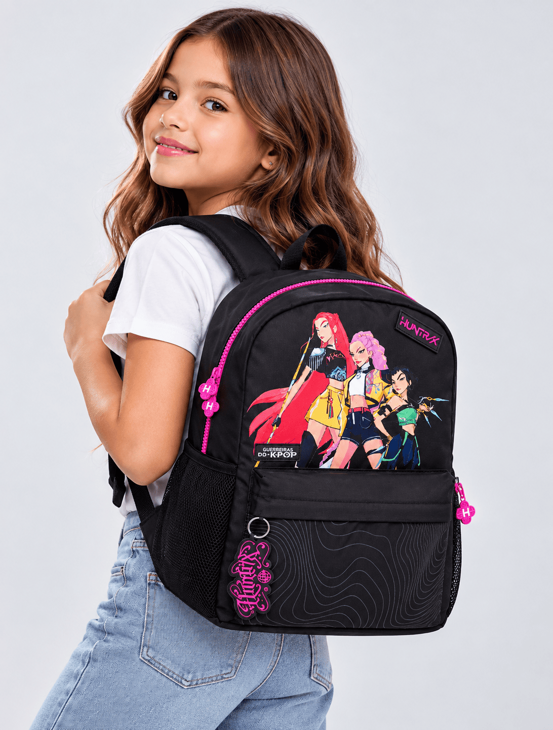 Kit Mochila de Costas Clio Guerreiras do Kpop 17,5" Oficial com Estojo