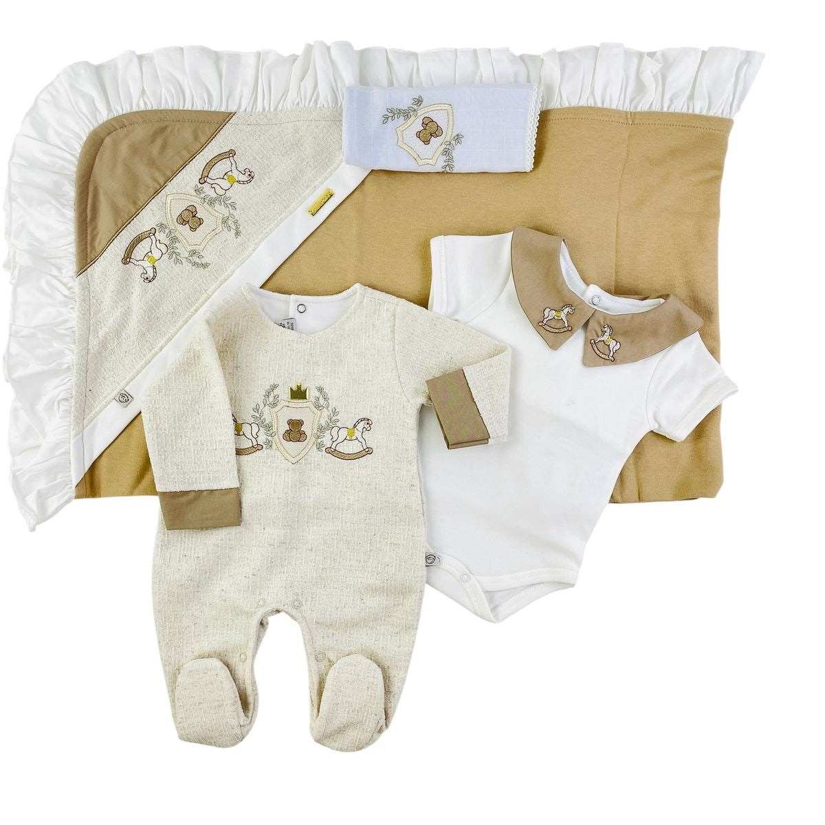 Saída de Maternidade Masculina Pipoquinhas Baby Escudo Cavalo 4 Peças