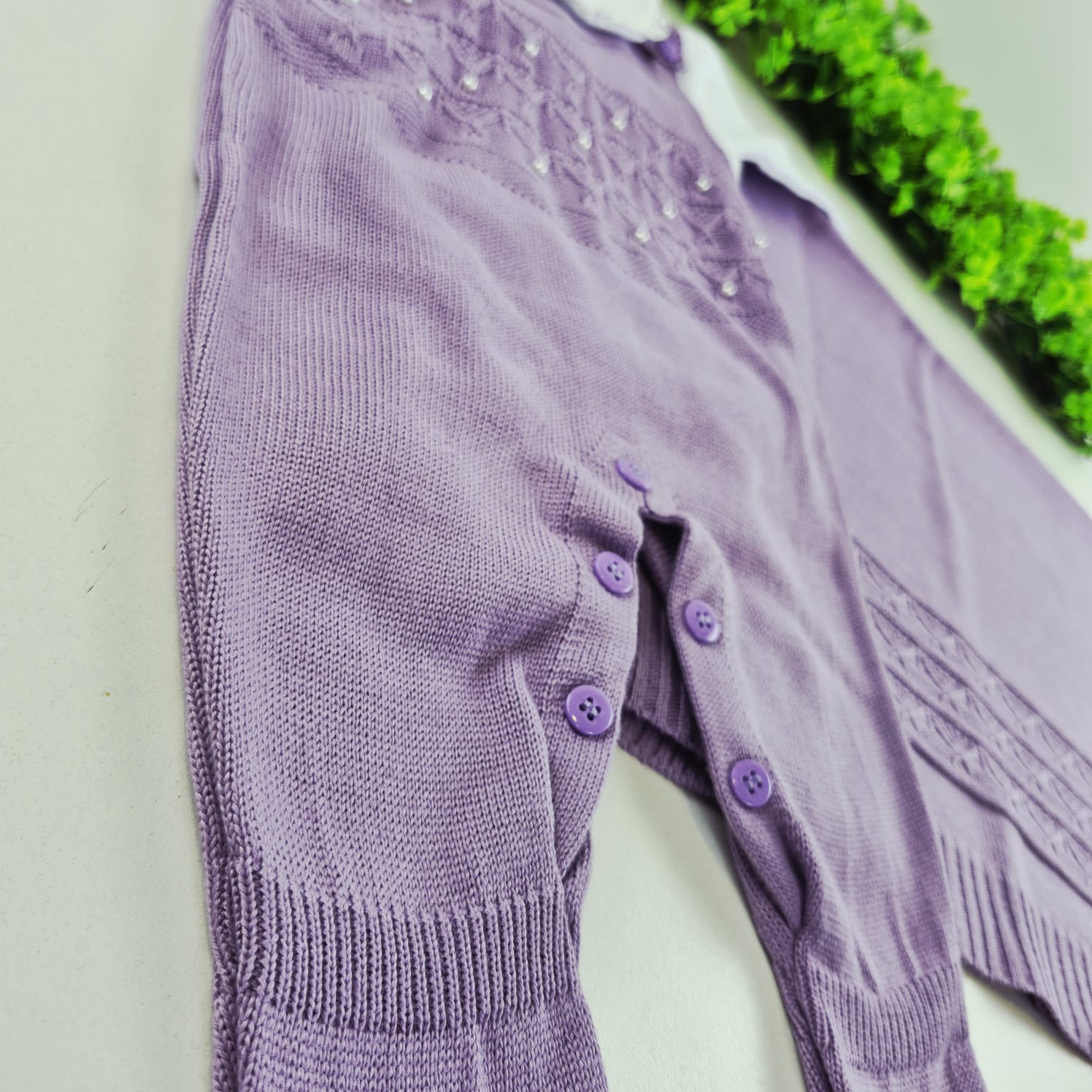Saída de Maternidade Tamine Baby Naty 3 Pçs - Delicadeza Clássica e Brilho de Pérolas em Tricot Premium