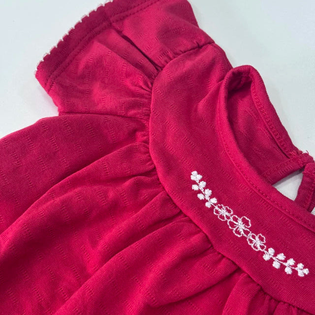 Macacão Feminino Bebê Kiko Baby Curto Florzinhas Bordadas – Conforto e Delicadeza