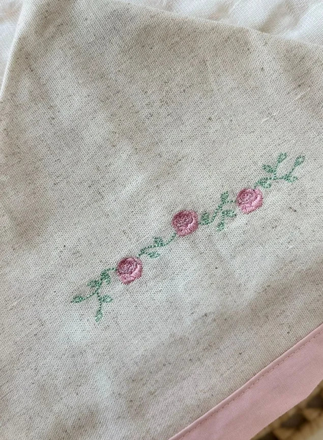 Toalhão Soft Loupiot Nature Bordado com Capuz – 85×100 cm