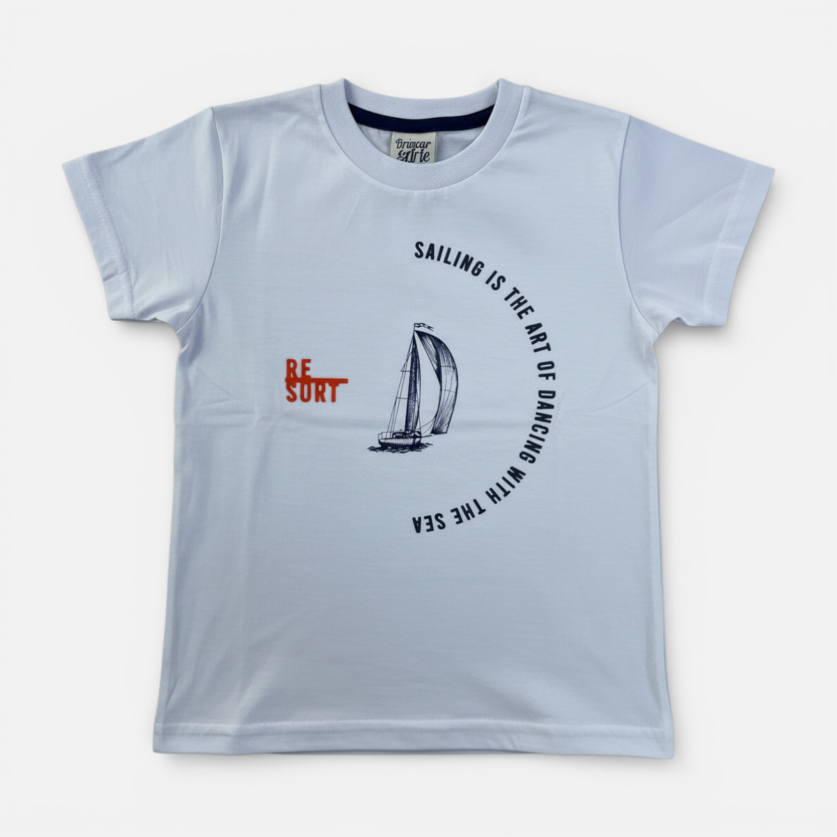 Camiseta Infantil Brincar e Arte Resort