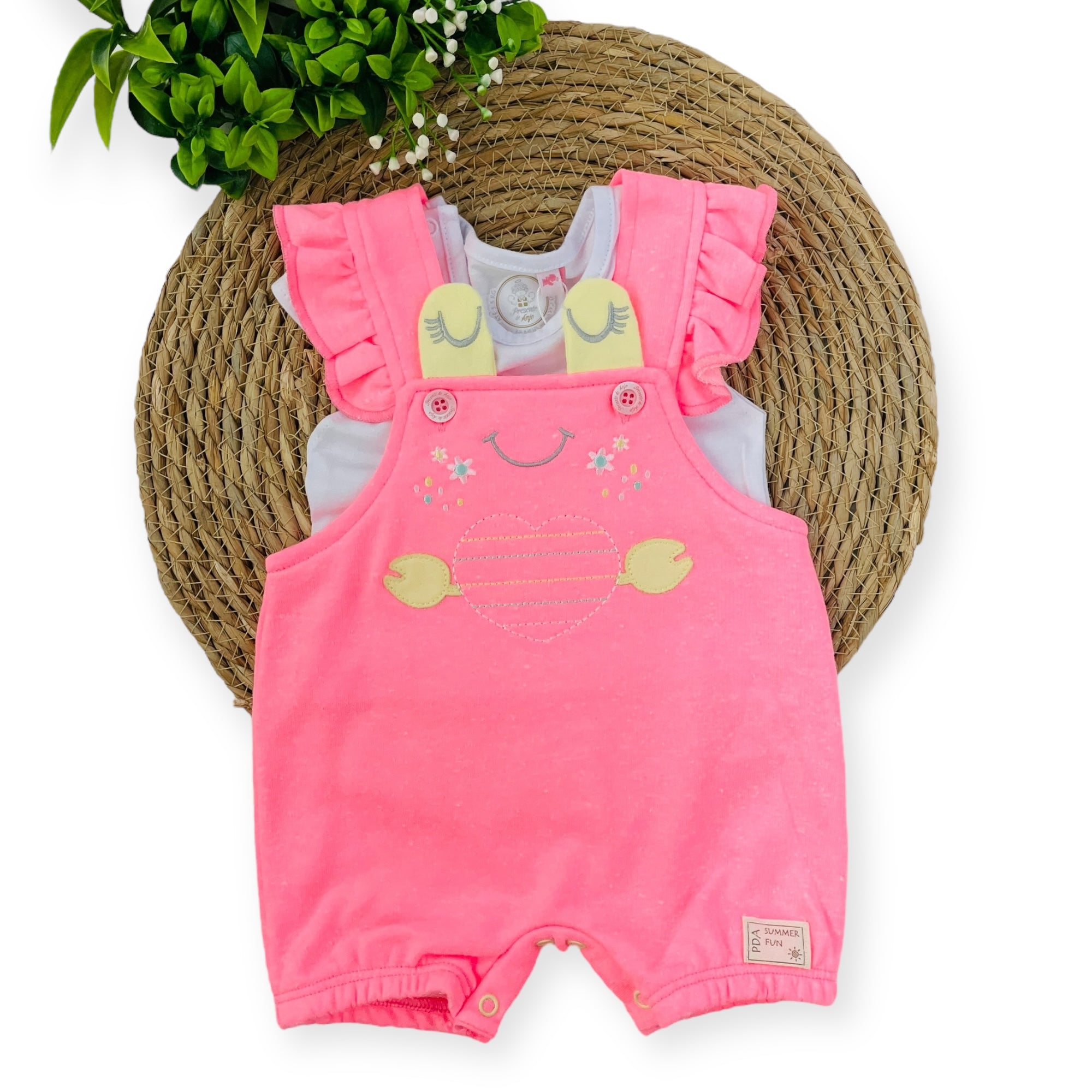 Conjunto Presente De Anjo Bebê Menina Jardineira Siri