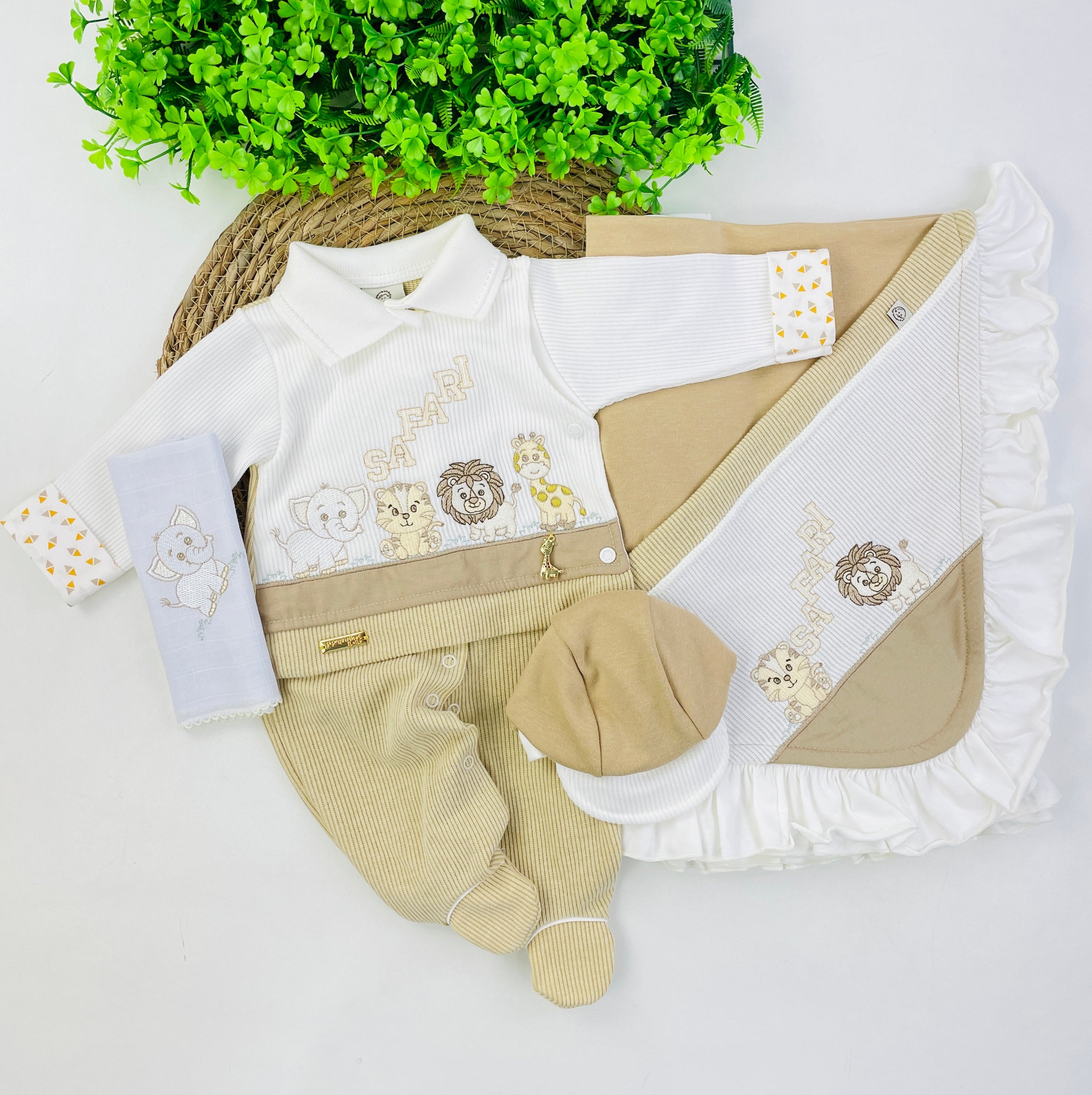 Saída De Maternidade Pipoquinhas Baby Menino Tricot Bichinhos Safari 4 Peças