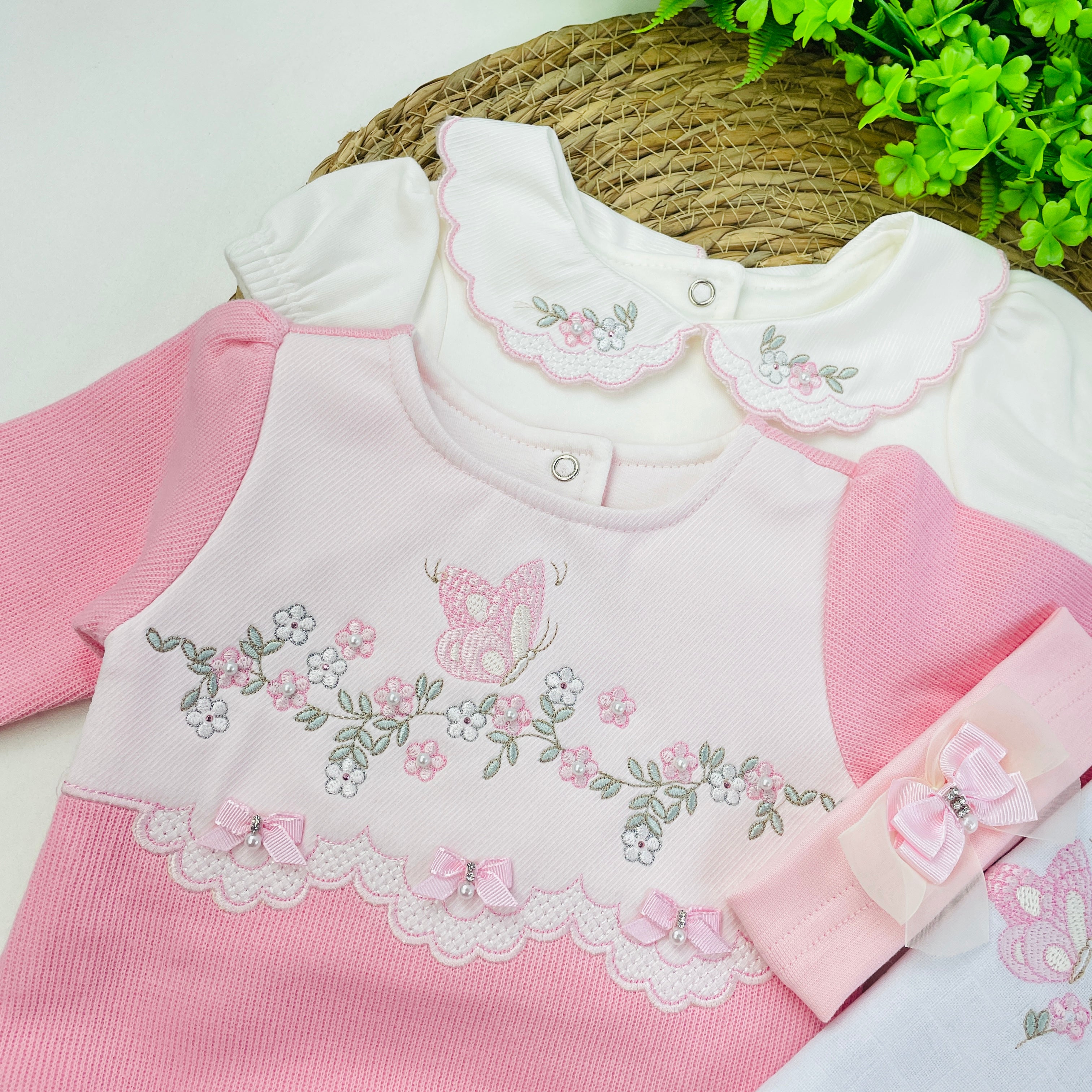 Saída De Maternidade Pipoquinhas Baby Menina Tricotil Borboletas 5 Peças