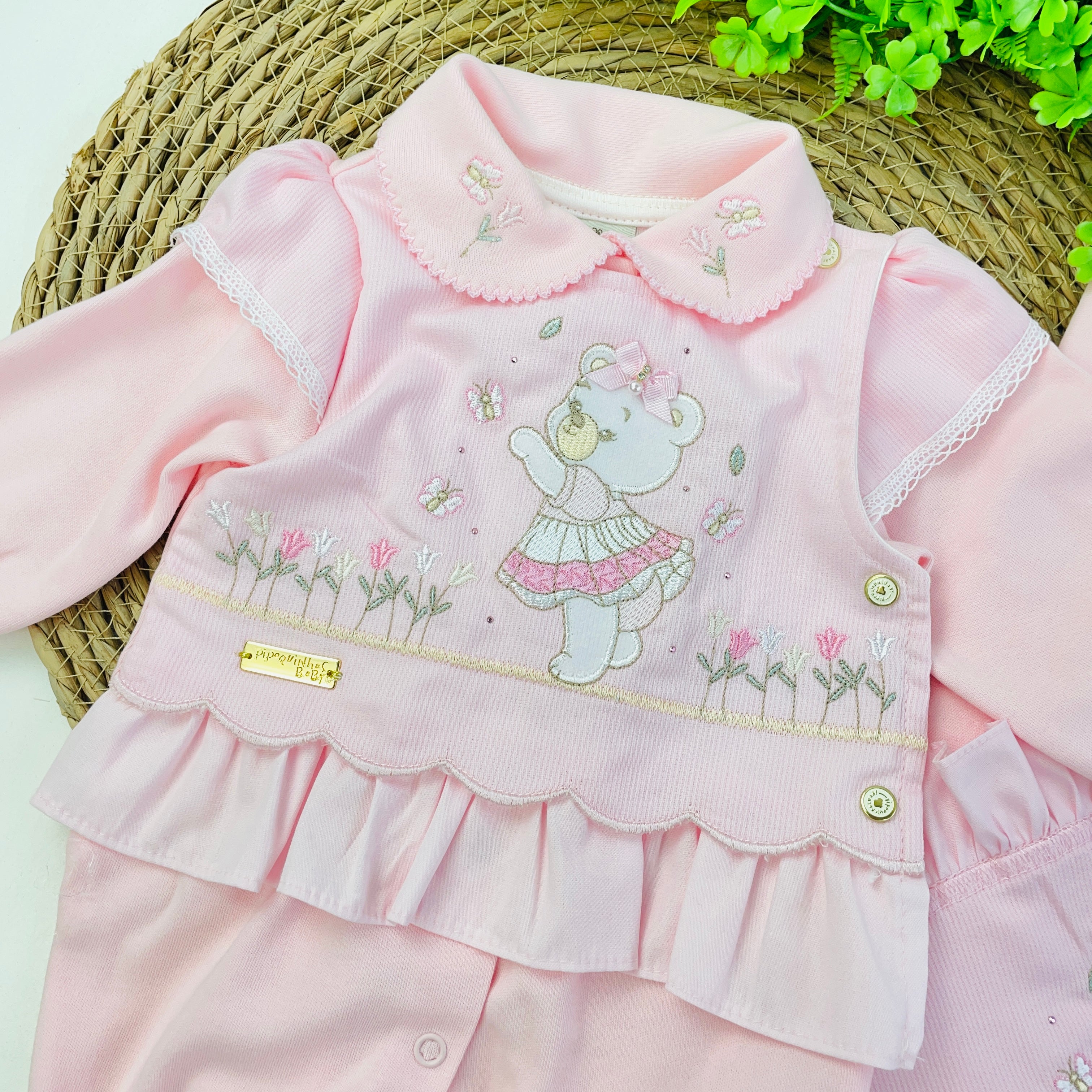 Saída De Maternidade Pipoquinhas Baby Menina Suedine Ursa Tulipas 4 Peças