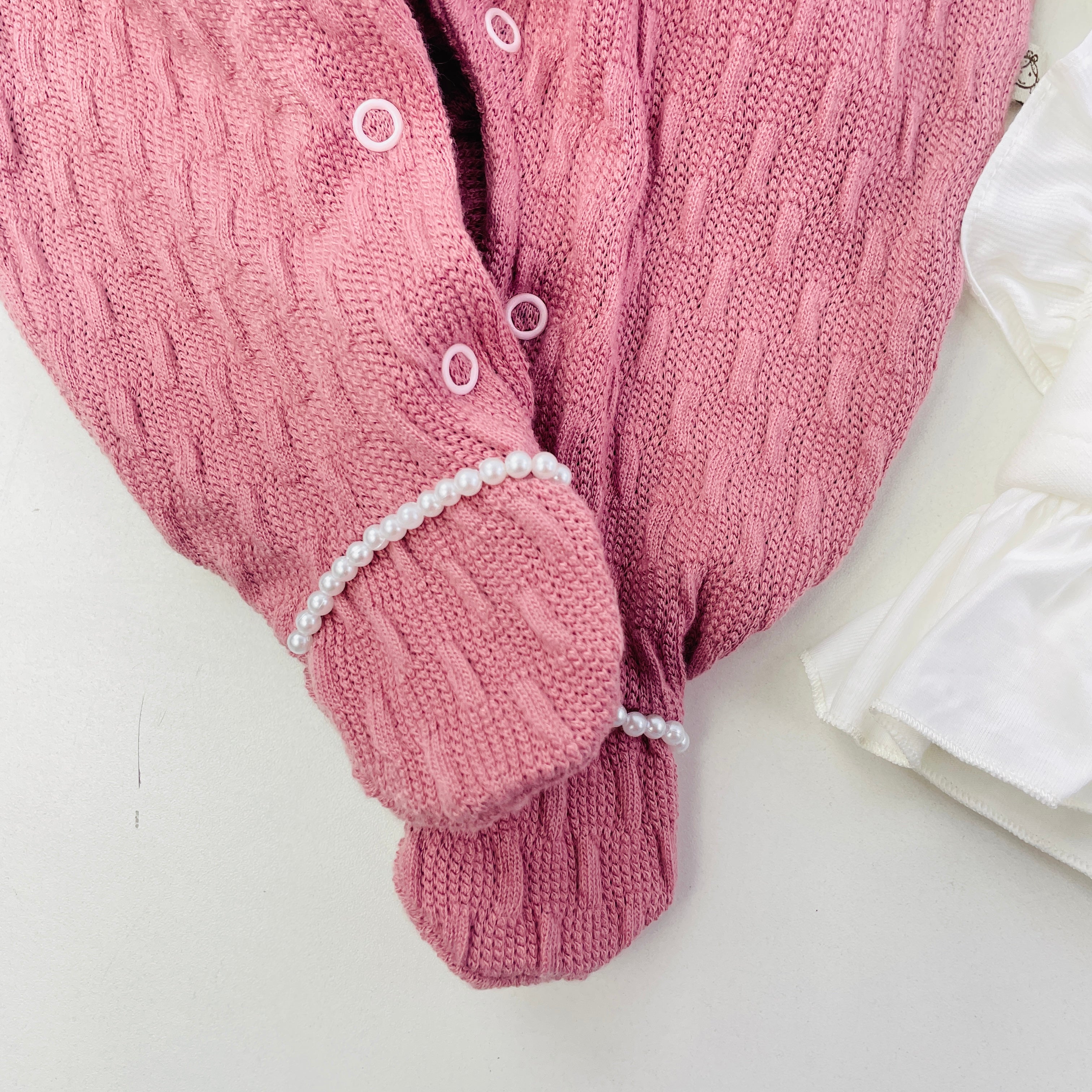Saída De Maternidade Menina Pipoquinhas Baby Tricot Ursa Perfume De Flor 4 Peças