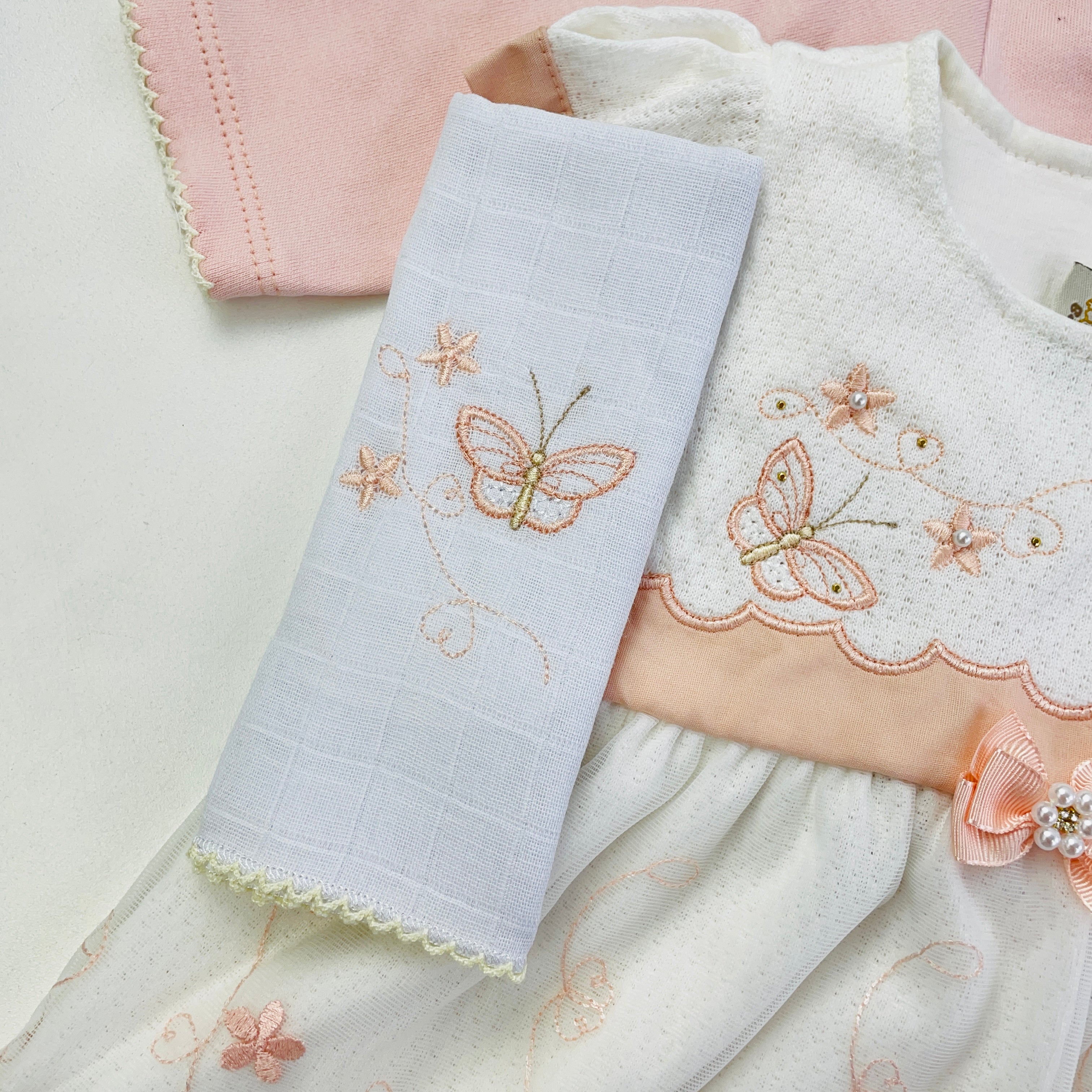 Saida De Maternidade Pipoquinhas Baby Menina Vestido Flores e Borboletas 5 Peças