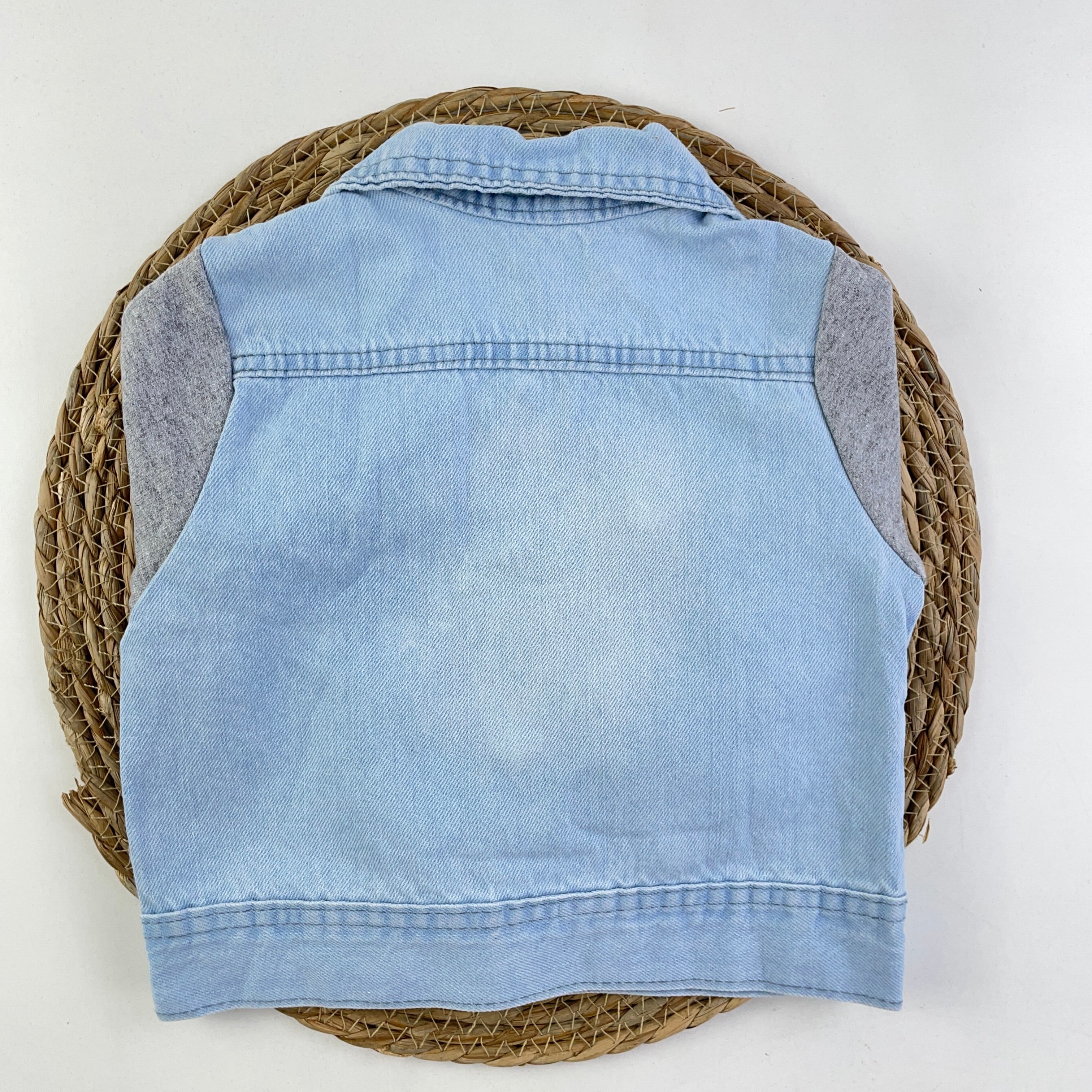 Jaqueta Jeans Infantil com Manga Moletom Conforto