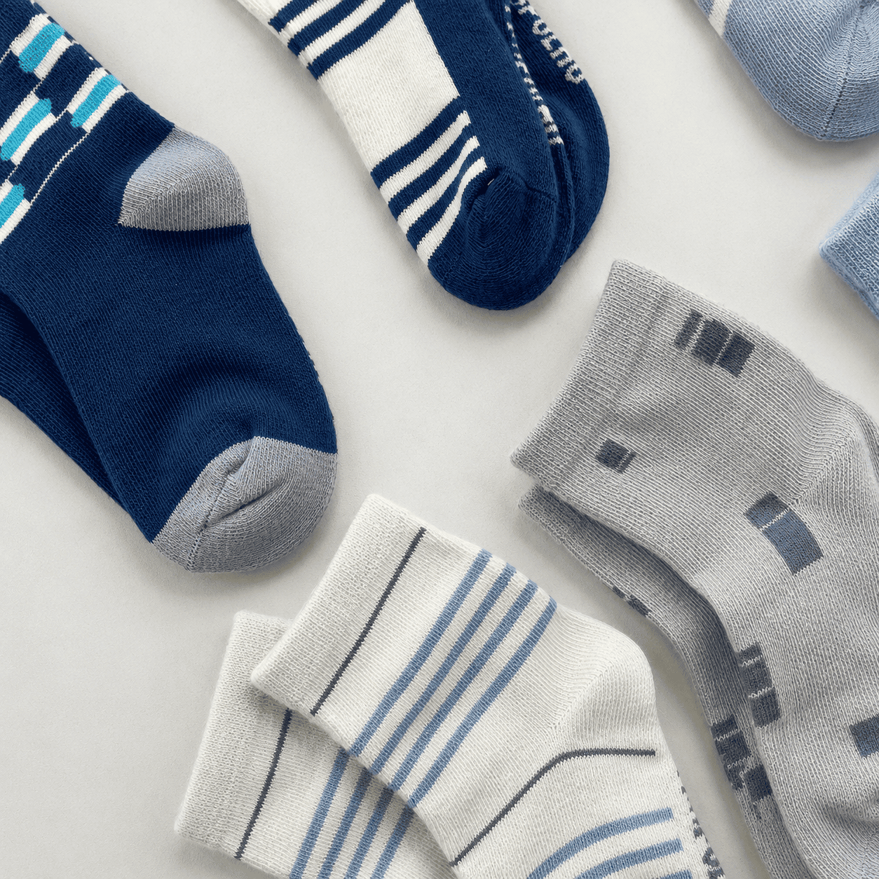Kit Meia Colorida Masculina Pimpolho Antiderrapante Cano Alto com 3 Pares