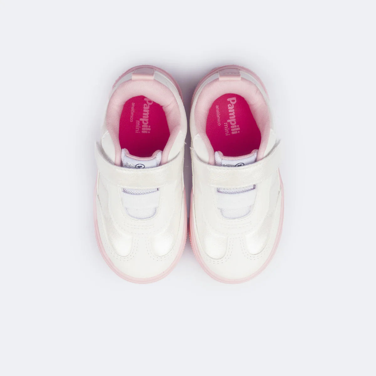 Tênis Infantil Pampili Yumi Acabamento Cintilante e Inclusivo