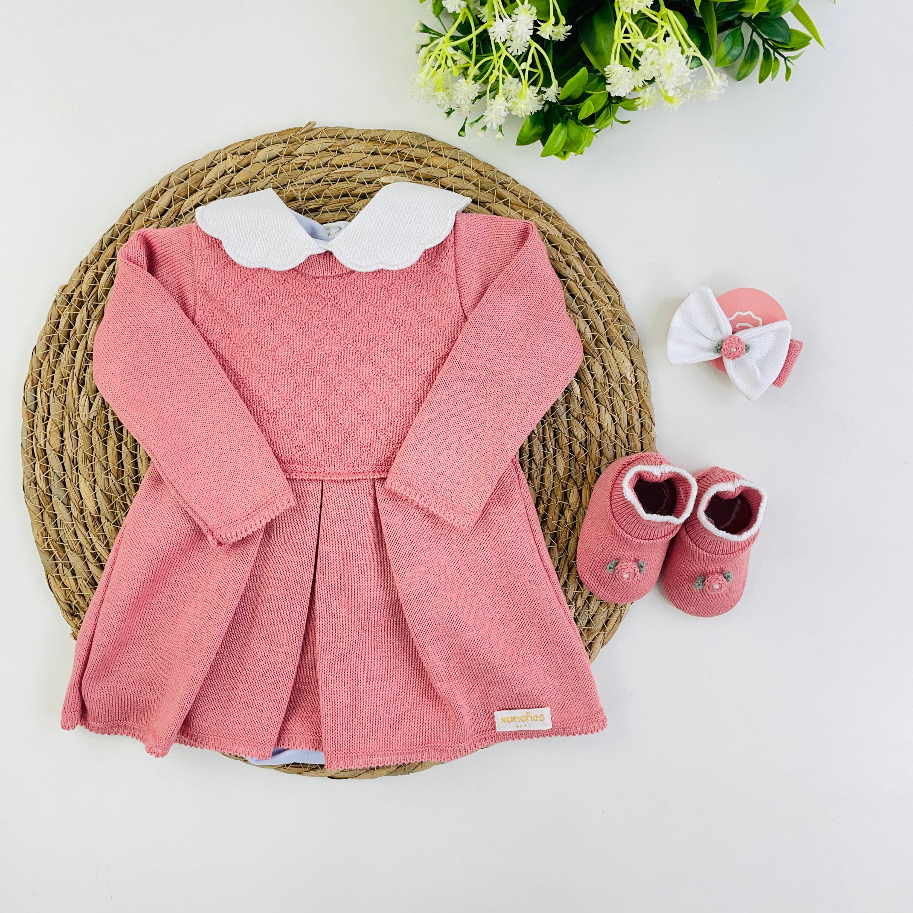 Kit Vestidinho Sanches Baby Em Tricot 4 Peças