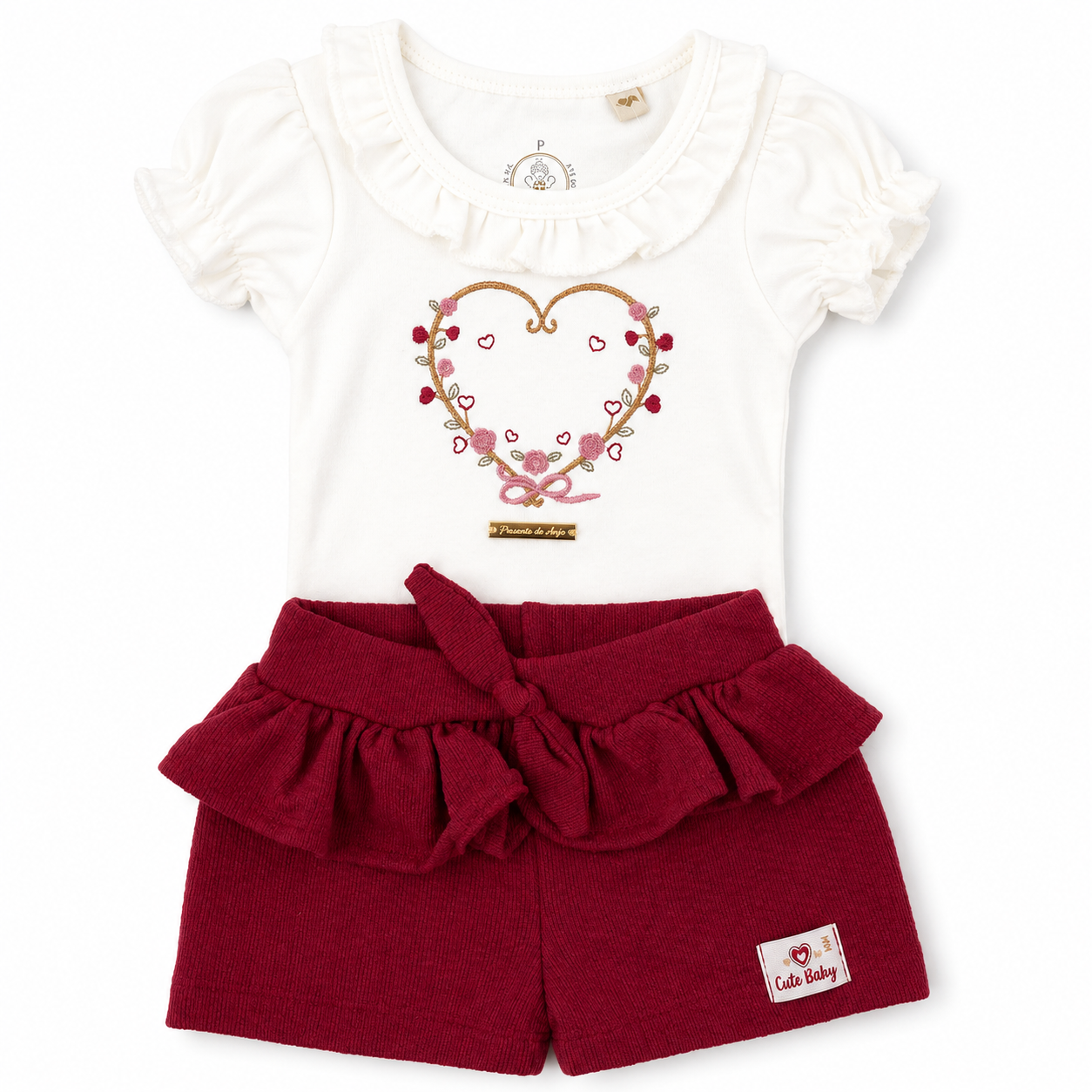 Conjunto Feminino Presente de Anjo Blusa Bordada e Short Tricô