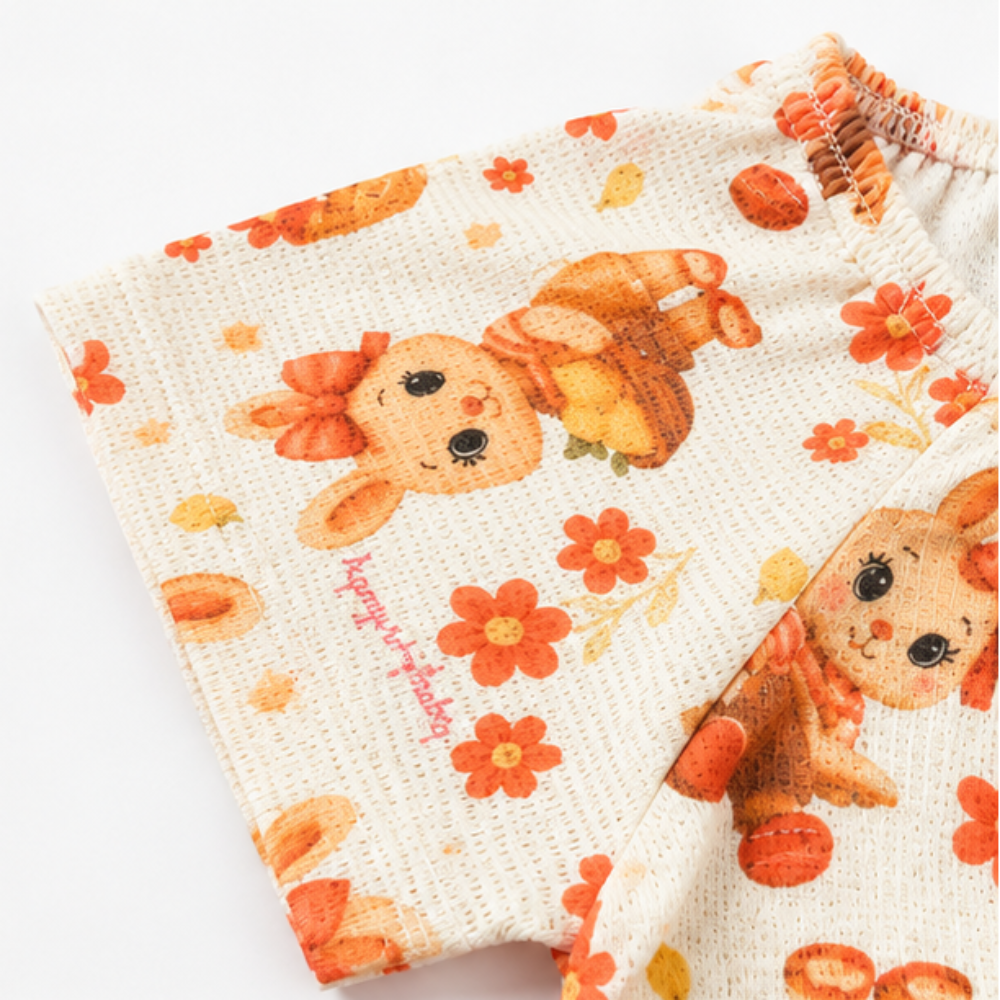 Conjunto Infantil Feminino Kamylus Batinha Favinho Sublimado e Shorts Piqué