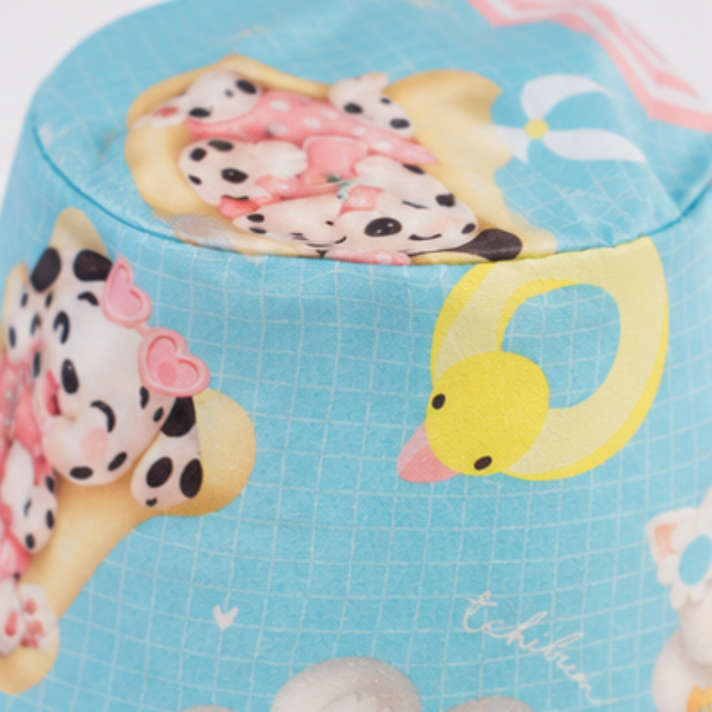 Maiô Manga Longa Infantil Baby Kamylus Tchibum Cachorrinha com Chapéu Proteção UV 50+ Dri-Fit