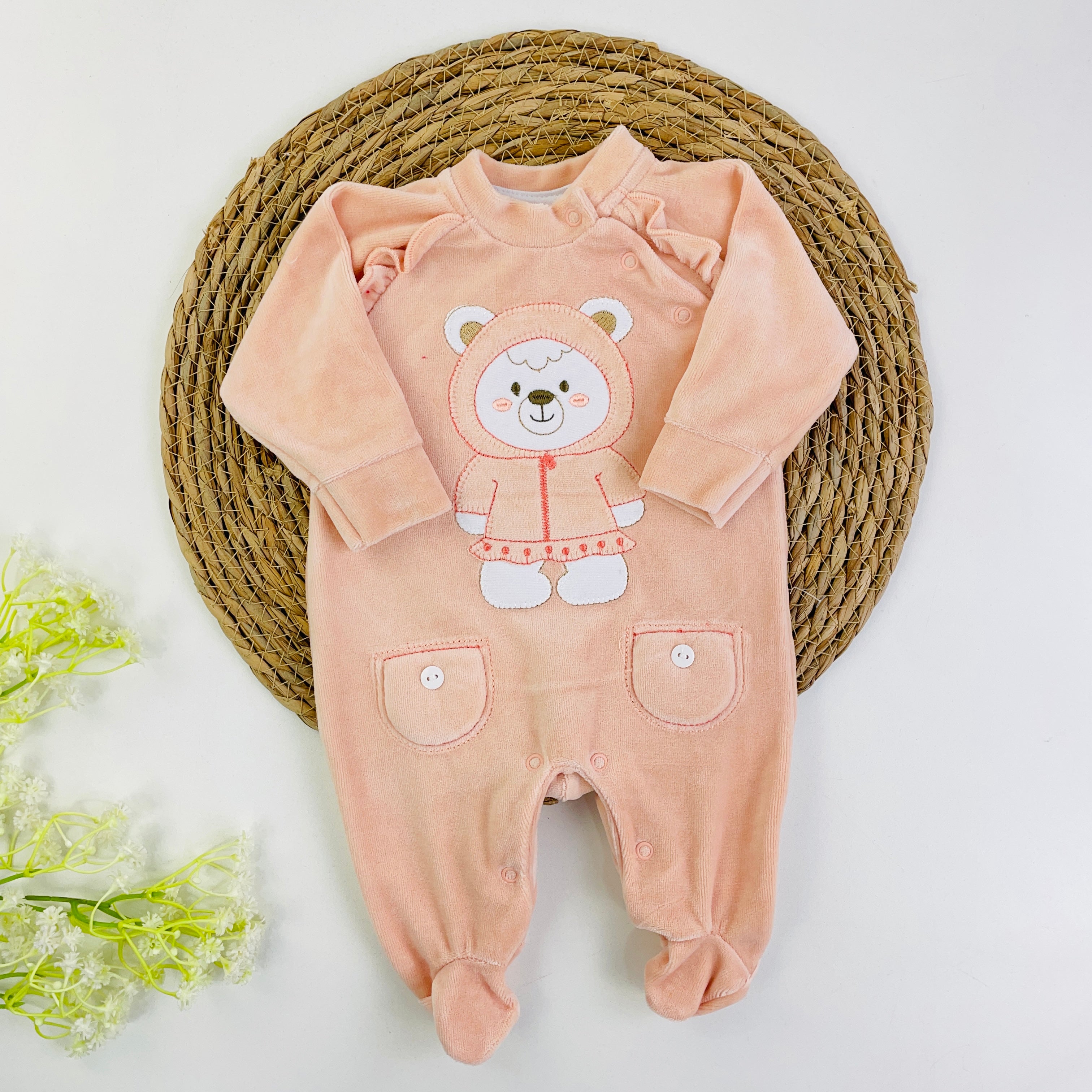 Macacão Longo Curioso Ursa Feliz Plush Raglan