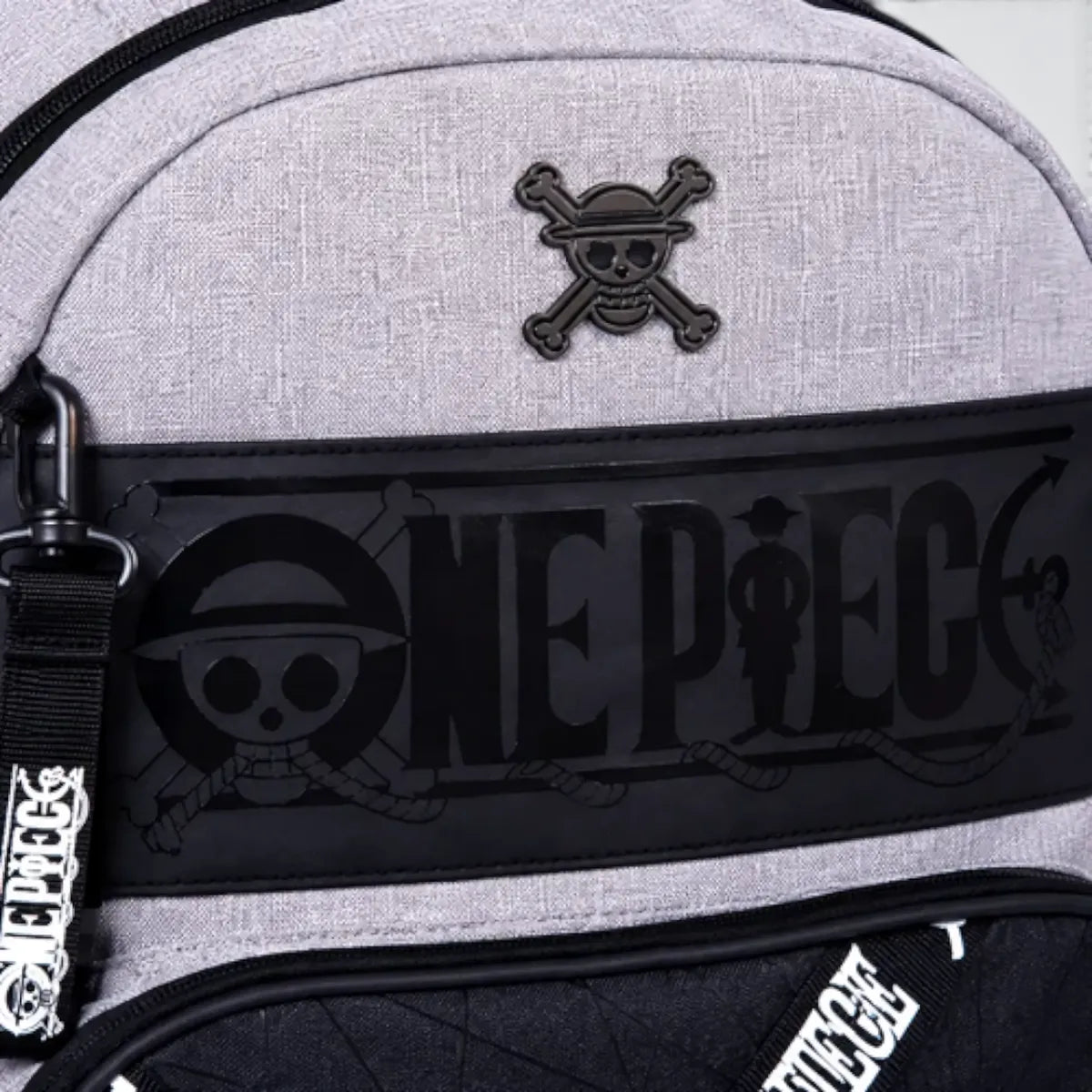 Kit Mochila de Costas Clio One Piece 18 Oficial com Estojo
