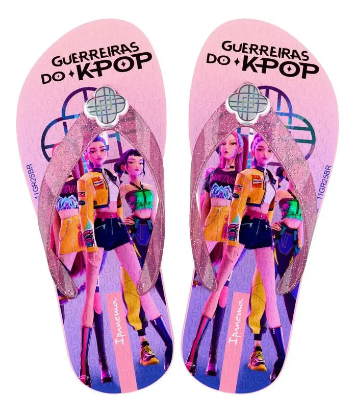 Chinelo de Dedo Infantil Ipanema Guerreiras do K-POP Licenciado Confortável Grendene