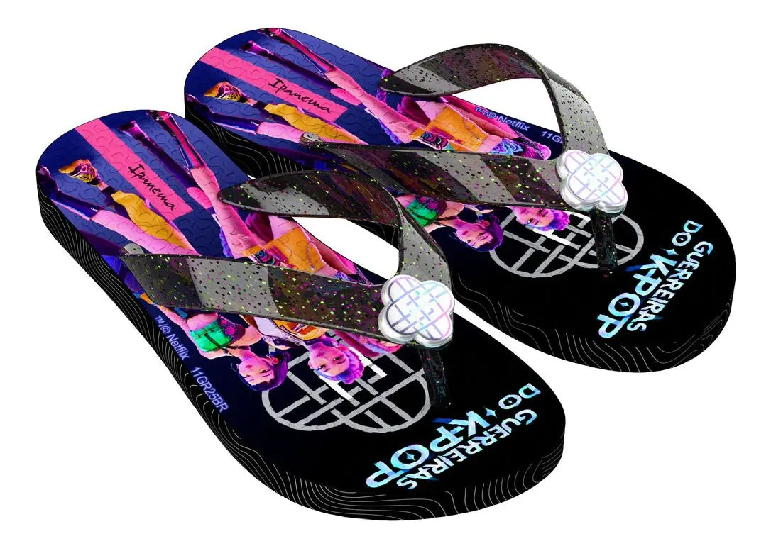 Chinelo de Dedo Infantil Ipanema Guerreiras do K-POP Licenciado Confortável Grendene
