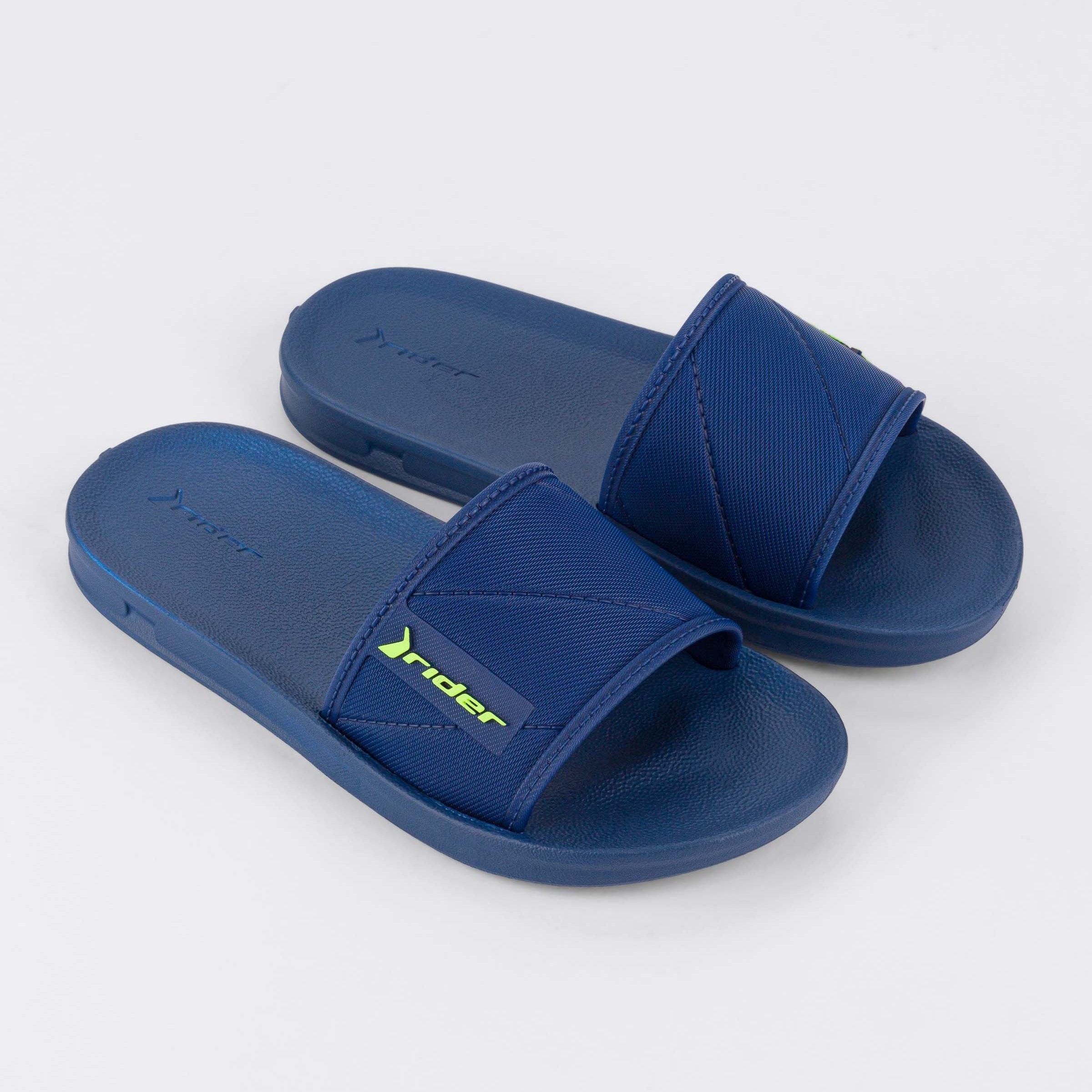 Chinelo Infantil Rider Street Slide Grendene – Conforto e Estilo Urbano