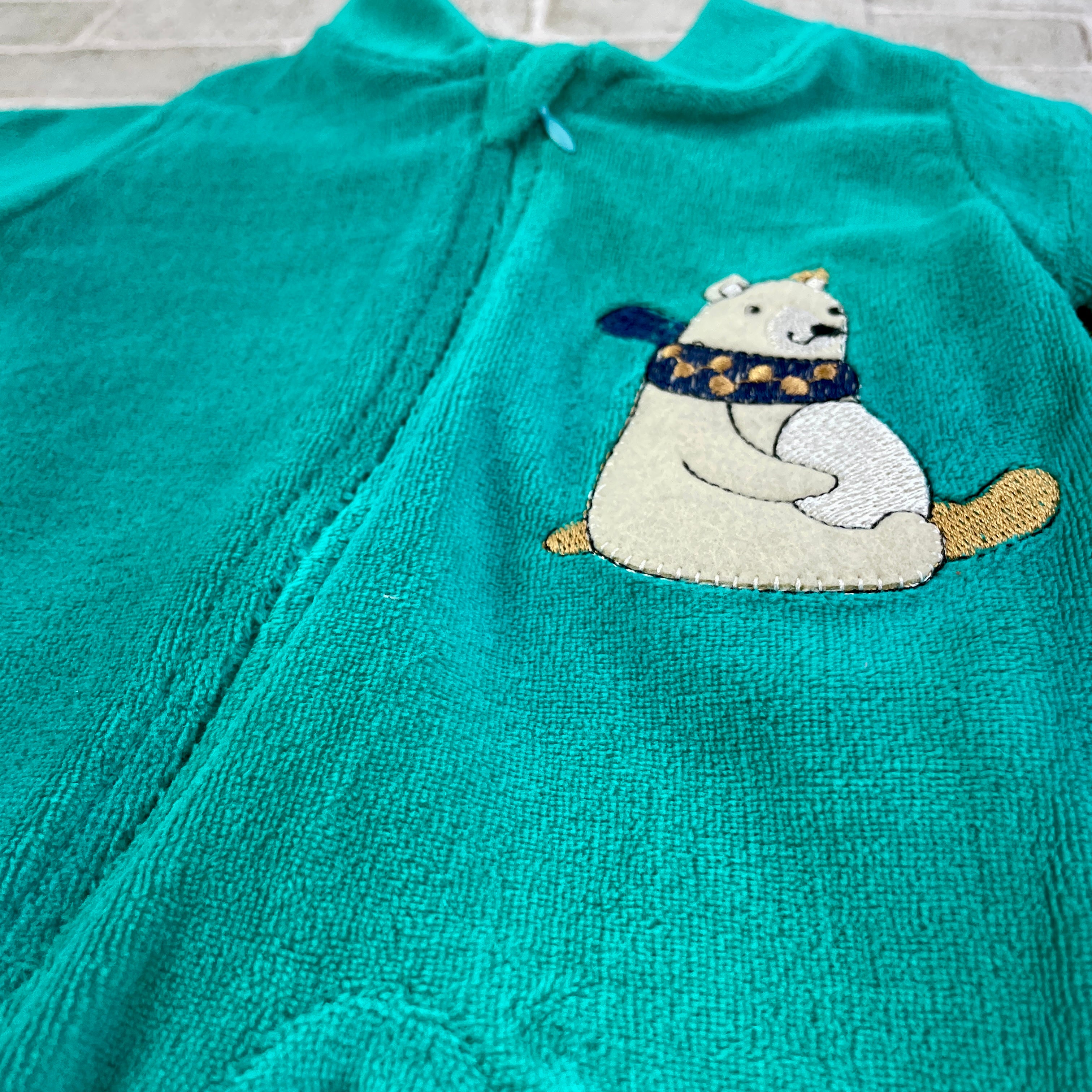 Macacão Bebê Plush Gente Miúda Bordado com Zíper Confortável Infantil
