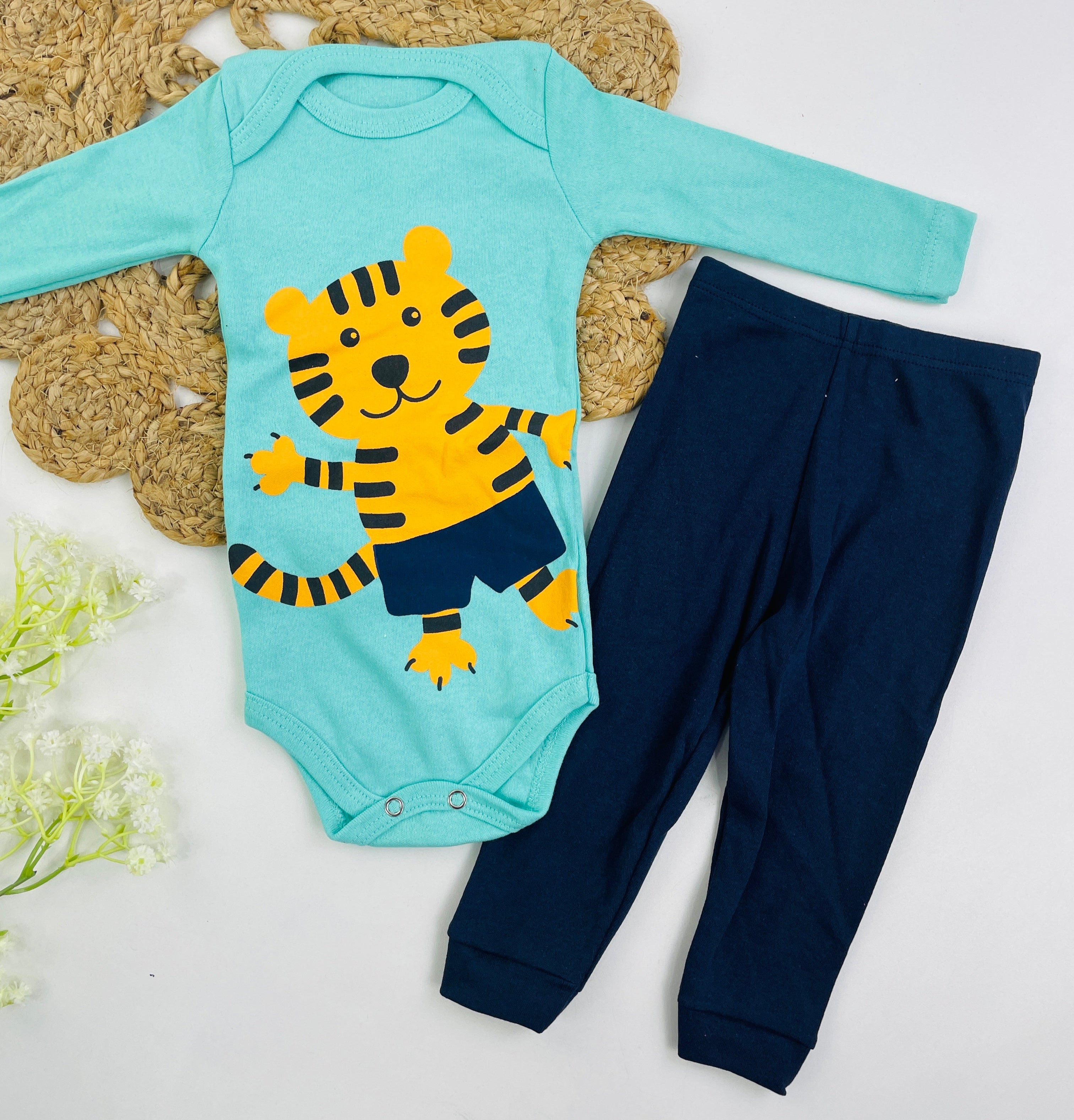 Conjunto Tigre Body Manga Longa e Calça