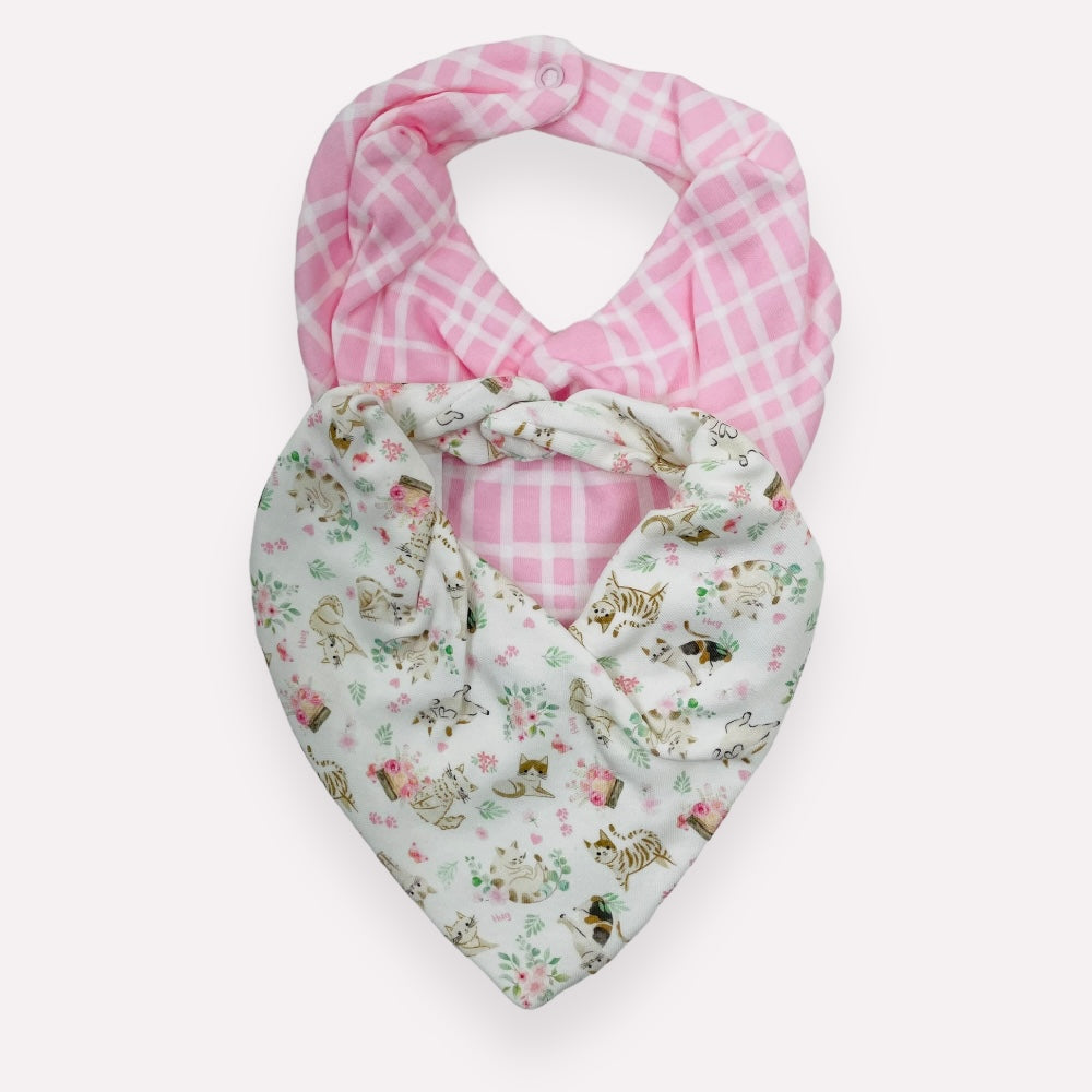 Kit Babador Hug Bandana Gatinhos 2 Peças - Rosa - 20X27 Cm