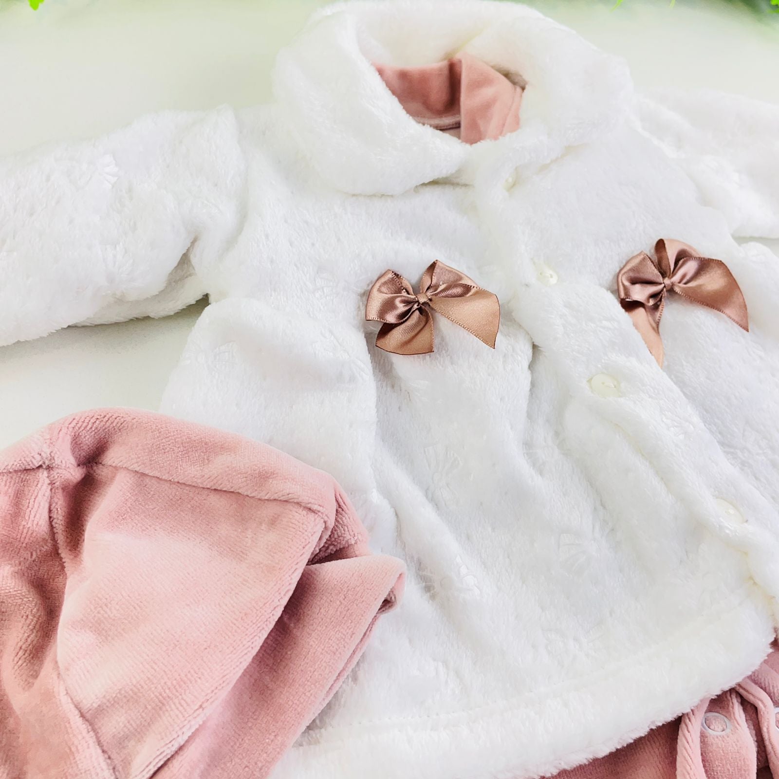 Macacão Bebê Feminino Djiele com Casaco e Touca Plush Inverno