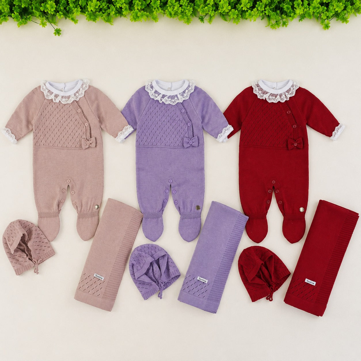 Saída de Maternidade Tamine Baby Alice Maria 4 Pçs - Romantismo e Delicadeza em Tricot de Luxo