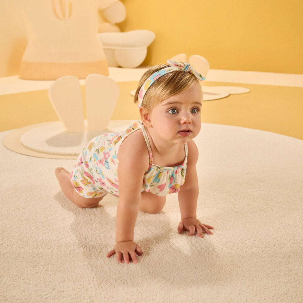 Macacão Feminino Kiko Baby Curto Flores e Borboletas